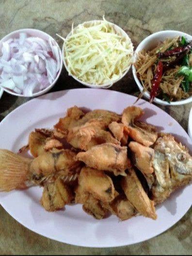 วิธีทำ ปลาทับทิมทอดสมุนไพร วิธีทำ ปลาทับทิมทอดสมุนไพร