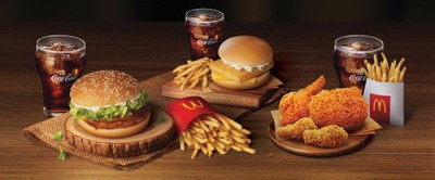 McDonald's (แมคโดนัลด์) ราชพฤกษ์ รัตนาธิเบศร์ (ไดร์ฟทรู) McDonald's (แมคโดนัลด์) ราชพฤกษ์ รัตนาธิเบศร์ (ไดร์ฟทรู)