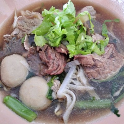 เกาเหลาเนื้อรวม