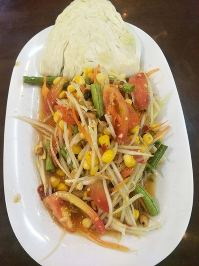 ส้มตำข้าวโพด