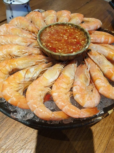 อาหาร หรือ เครื่องดื่ม