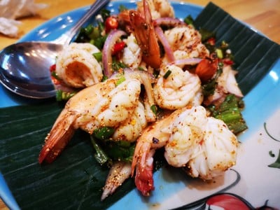 ลาบกุ้งสด