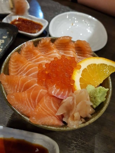 ข้าวหน้าปลา Salmon