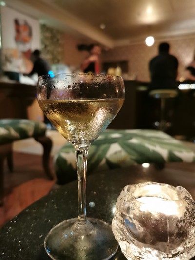 อาหาร หรือ เครื่องดื่ม