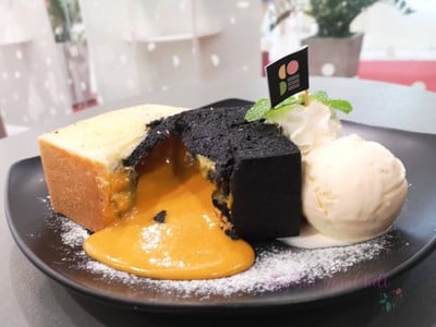 CODE Cafe of Desserts เซ็นทรัล พระราม 3 CODE Cafe of Desserts เซ็นทรัล พระราม 3