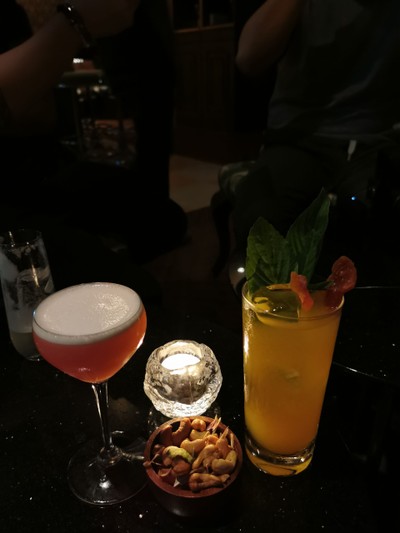 อาหาร หรือ เครื่องดื่ม