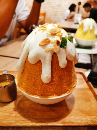 อาหาร หรือ เครื่องดื่ม