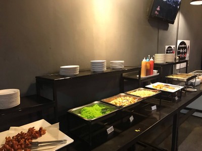 อาหาร หรือ เครื่องดื่ม