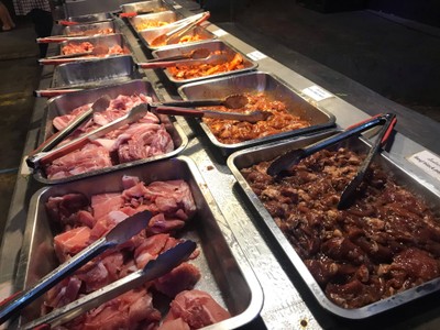 อาหาร หรือ เครื่องดื่ม