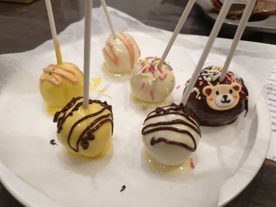 วิธีทำ Cake Pop 🍡🍩 วิธีทำ Cake Pop 🍡🍩