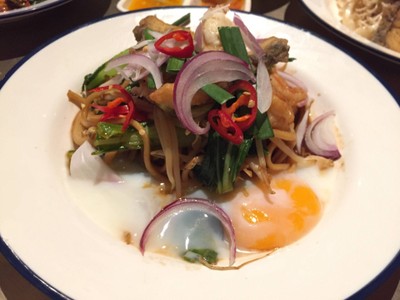 CHU Restaurant and Bar (ฉู่ เรสเตอรอง แอนด์ บาร์) CHU Restaurant and Bar (ฉู่ เรสเตอรอง แอนด์ บาร์)