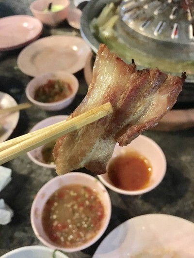 อาหาร หรือ เครื่องดื่ม