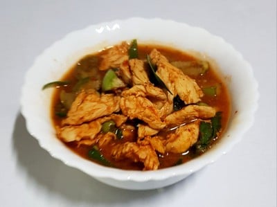 แกงป่าสันในไก่