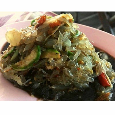 ตำส้มโอใส่น้ำปู