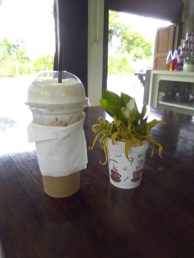 คาปูชิโนี่เย็น