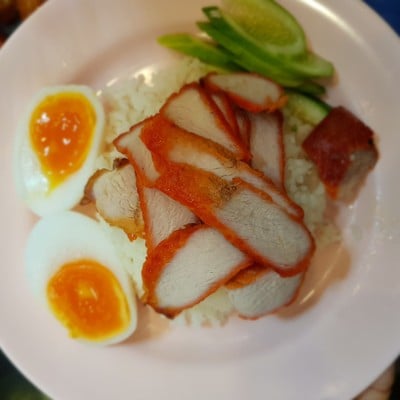 เมนูของร้าน ข้าวหมูแดงนายอ้า