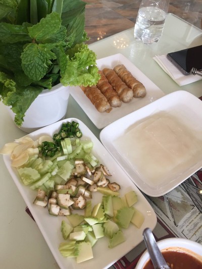 แหนมเนือง ชุดกลาง 4 ไม้
