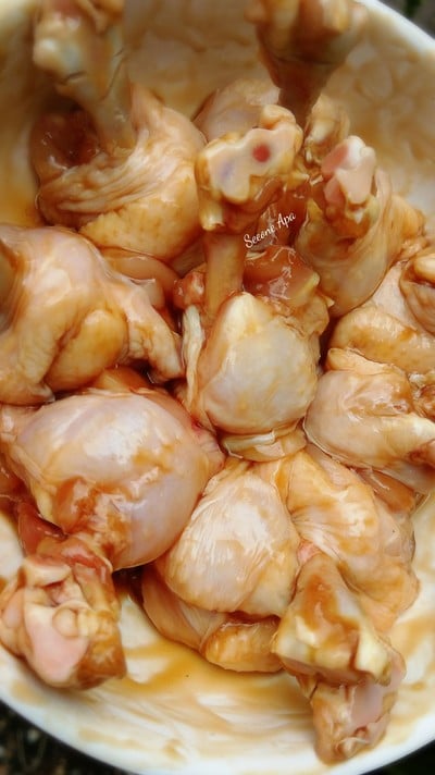 วิธีทำ ไก่ทอดซอสต้มยำ วิธีทำ ไก่ทอดซอสต้มยำ