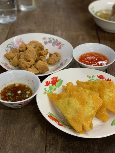 เจริญพุงโภชนา ถนนจันทน์