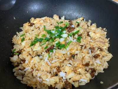 วิธีทำ ข้าวผัดหอยลายปุ้มปุ้ย