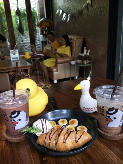 ครัวซองค์สอดไส้กล้วยและนูเทลล่า