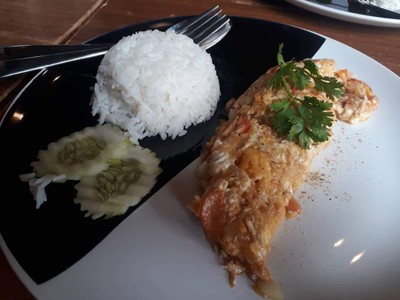 อาหาร หรือ เครื่องดื่ม