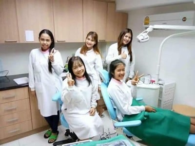 คลินิกทันตกรรมเดลทัลทูเดย์ เกษตร