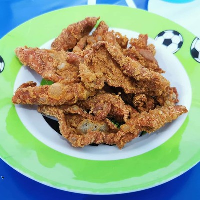 เจ๊หมวย ข้าวไก่ทอดวัดแขก (ข้าวไก่ทอดในตำนาน) เจ๊หมวย ข้าวไก่ทอดวัดแขก (ข้าวไก่ทอดในตำนาน)
