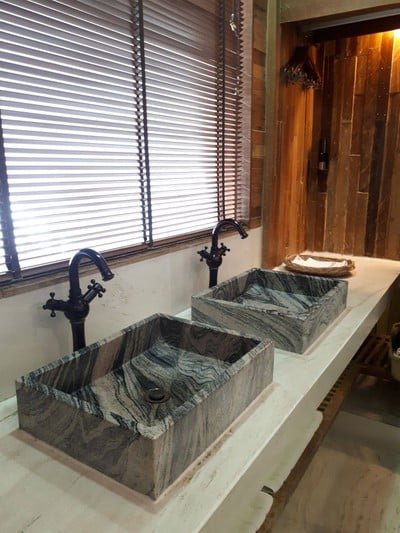 ห้องน้ำ