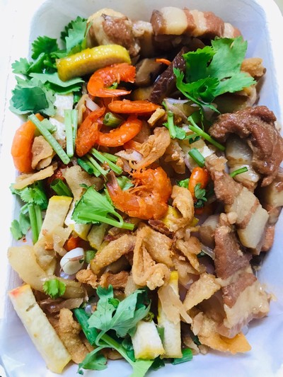 ก๋วยเตี๋ยวหลอดทรงเครื่อง