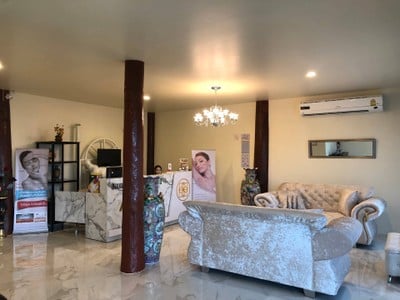 คลินิกเวชกรรม อโนรา