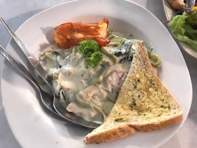 พาสต้าผักโขม ซอสขาว กุ้ง