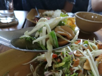 อาหาร หรือ เครื่องดื่ม