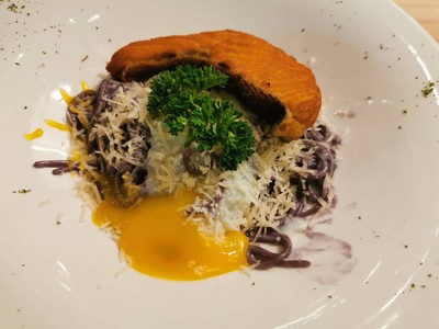 สปาเก็ตตี้อัญชันแซลม่อน