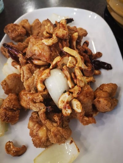 อาหาร หรือ เครื่องดื่ม