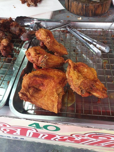 อกไก่ทอด