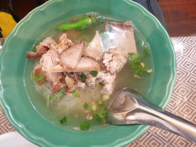 เส้นเล็กต้มยำสุโขทัย(ไม่ใส่พริก)