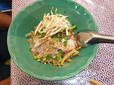 เล็กแห้งต้มยำ