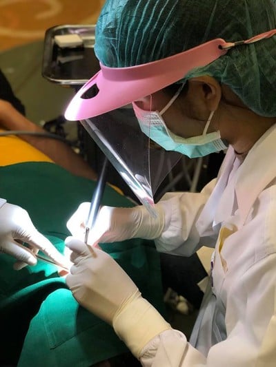 คลินิกทันตกรรมลัคกี้มี