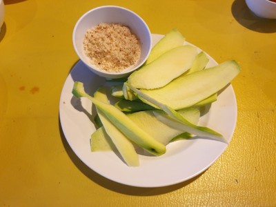 เก้งผัดเผ็ดแซ่บๆ