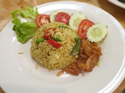 ข้าวผัดแกงเขียวหวาน