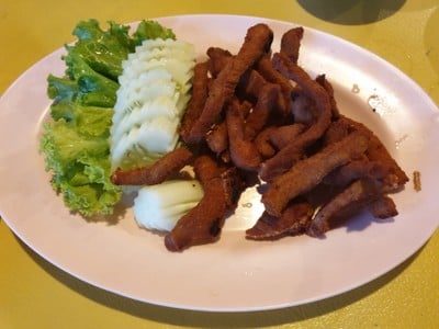 หมูแดดเดียวทอด