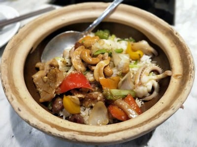 ข้าวอบหม้อดิน