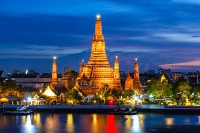 บรรยากาศ วัดอรุณราชวรารามราชวรมหาวิหาร