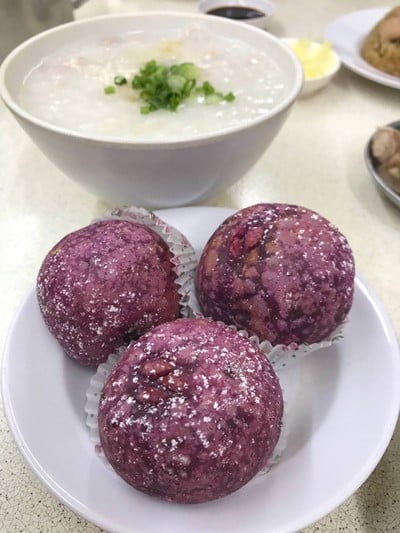 ดีมากกกก ข้างในเป็นไข่เค็มลาวาร้อนๆ