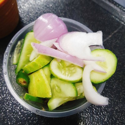 อาหาร หรือ เครื่องดื่ม