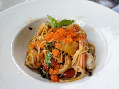 สปาเก็ตตี้มันกุ้ง ชีวิตดี