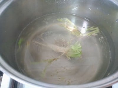 วิธีทำ ต้มจืดปีกบนไก่เห็ดหอมหน่อไม้สด วิธีทำ ต้มจืดปีกบนไก่เห็ดหอมหน่อไม้สด
