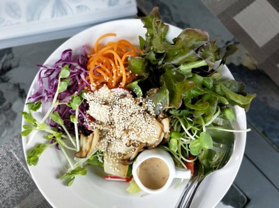 สลัดเห็ดย่าง