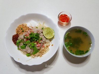 วิธีทำ เส้นเล็กแห้งหมูสับ ( สูตรโบราณ )